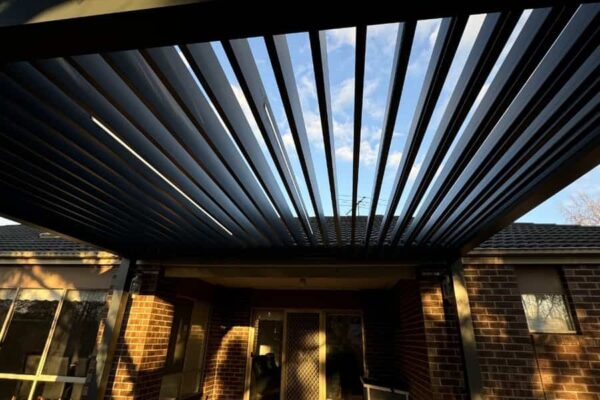 louvre pergola install Gisborne VIC