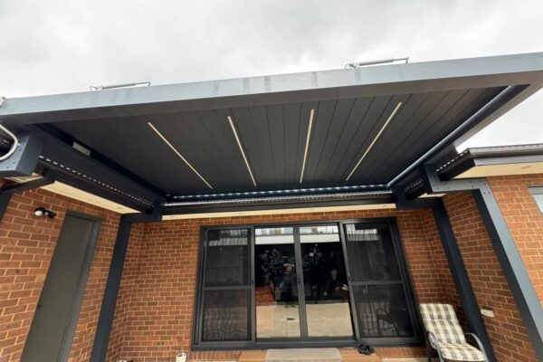 Louvered pergola installation Reservoir VIC 3073